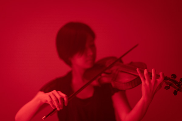 performing-melancholia